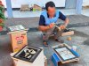 Rutan Marabahan Kembangkan Keterampilan Warga Binaan lewat Kaligrafi Bambu