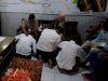 Peringati Hari Anak Nasional, ABH di Lapas Brebes Basuh Kaki Orang Tua