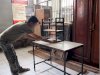 Lapas Ambon Produksi Meja Belajar Berbalut HPL Karya Warga Binaan