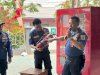Tingkatkan Kesiapsiagaan, Rutan Kandangan Latih Petugas Gunakan APAR dan Tanggulangi Kebakaran