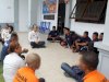 LPKA Manokwari Perkuat Pembinaan dan Pemenuhan Hak Anak Binaan melalui Kunjungan Stafsus Menimipas