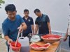 Dari Balik Lapas Palu, Warga Binaan Belajar Ubah Fiberglass Jadi Tempat Sampah