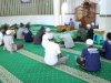 Dalami Keutamaan Amal Saleh, Warga Binaan Lapas Banjarmasin Ikuti Majelis Ta’lim