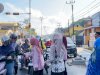 Lapas Kotabaru Berbagi Makanan, Masyarakat Sambut dengan Sukacita