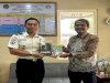 Jendela Ilmu, Lapas Mojokerto Terima Buku Karya Klien Bapas Surabaya