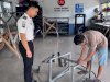 Warga Binaan Rutan Barabai Asah Keterampilan Pengelasan melalui Pembuatan Kursi