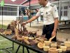 Warga Binaan Lapas Muara Tebo Olah Serbuk KayuJadi Kerajinan Bernilai Seni