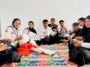 Ubah Kantong Plastik Jadi Tas Bernilai Ekonomis, Lapas Bandanaira Kembangkan Kreativitas Warga Binaan