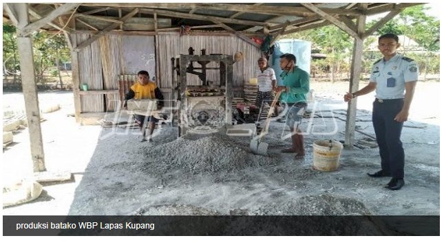 Produksi Batako WBP Lapas Kupang Capai 600 Buah Perhari