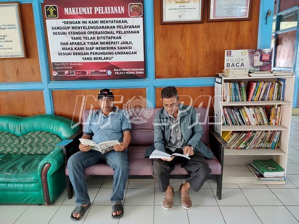 Pojok Baca Bapas Muara Teweh Dapat Pinjaman Ratusan Koleksi Buku