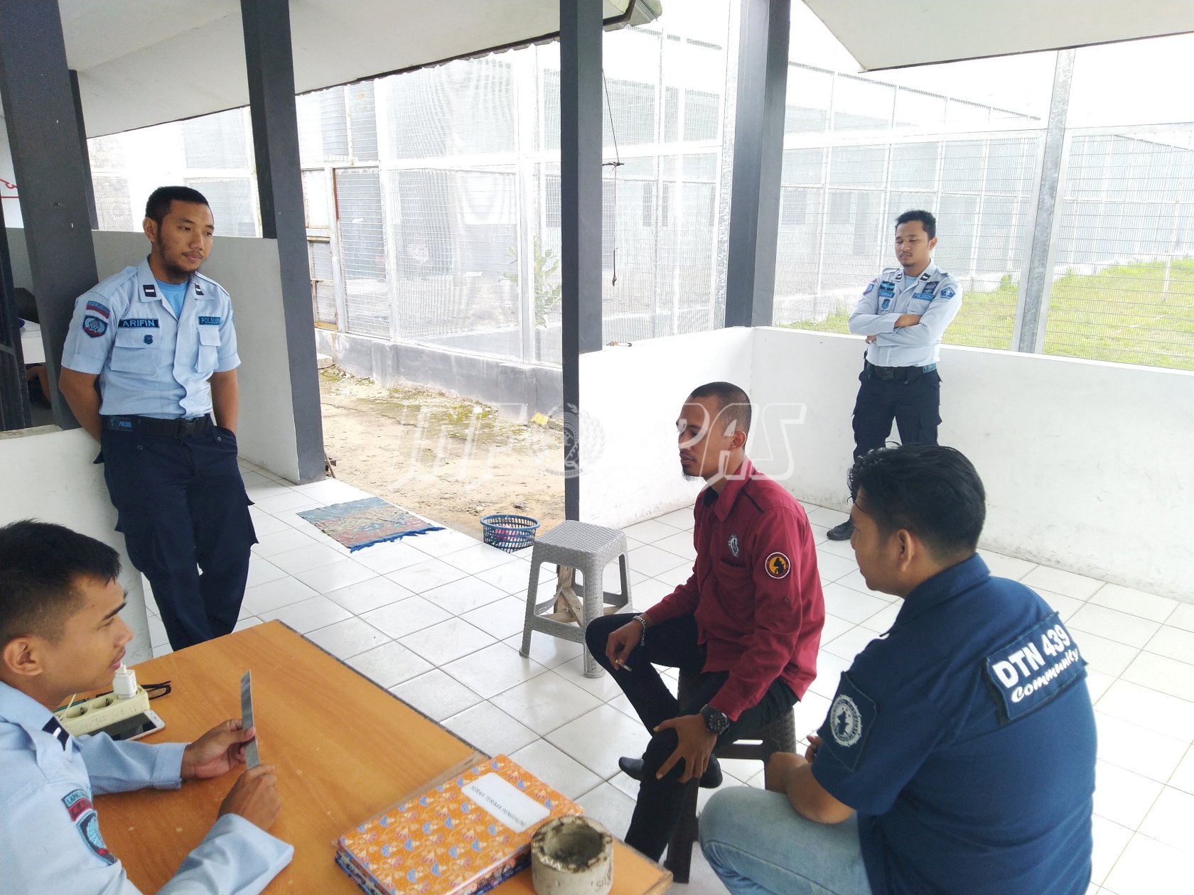 Anggota Polres Sukamara Patroli Sambang ke Lapas Sukamara
