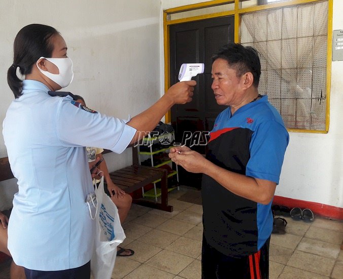 Lapas Palangka Raya Rutinkan Pemberian Vitamin & Cek Suhu WBP