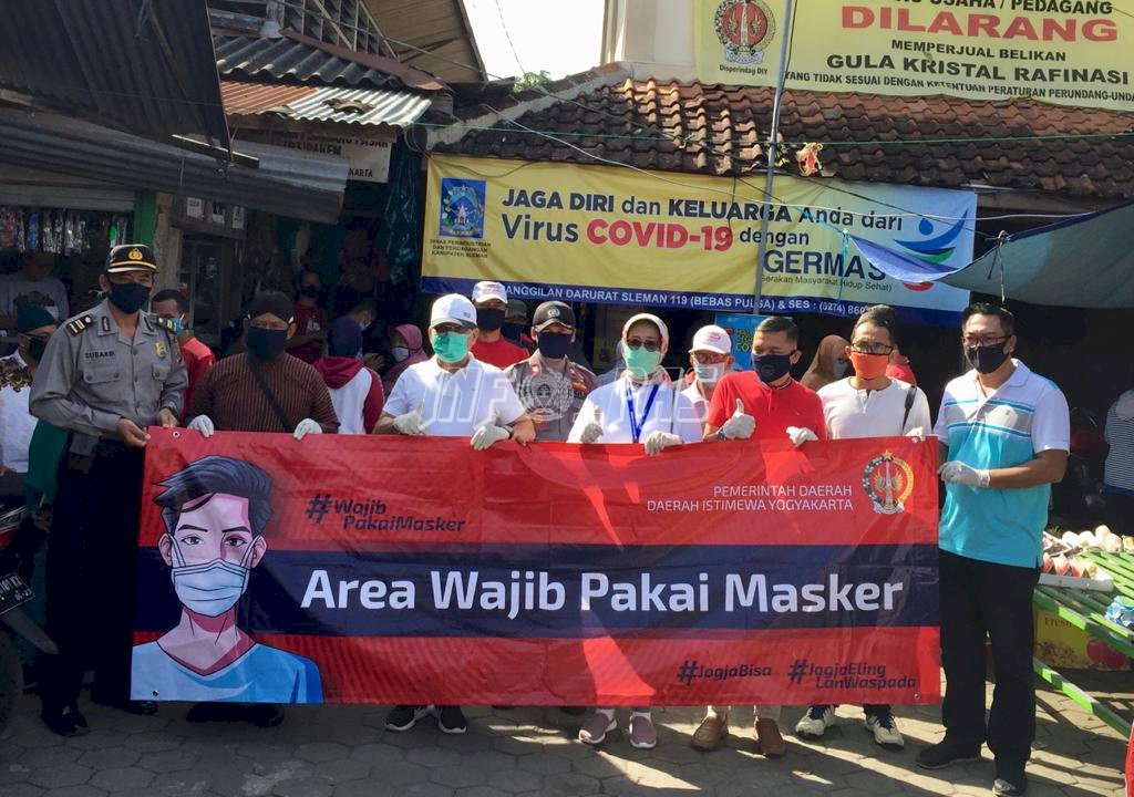 Kakanwil dan Kadiv PAS DIY Sosialisasikan Gerakan Wajib Masker 