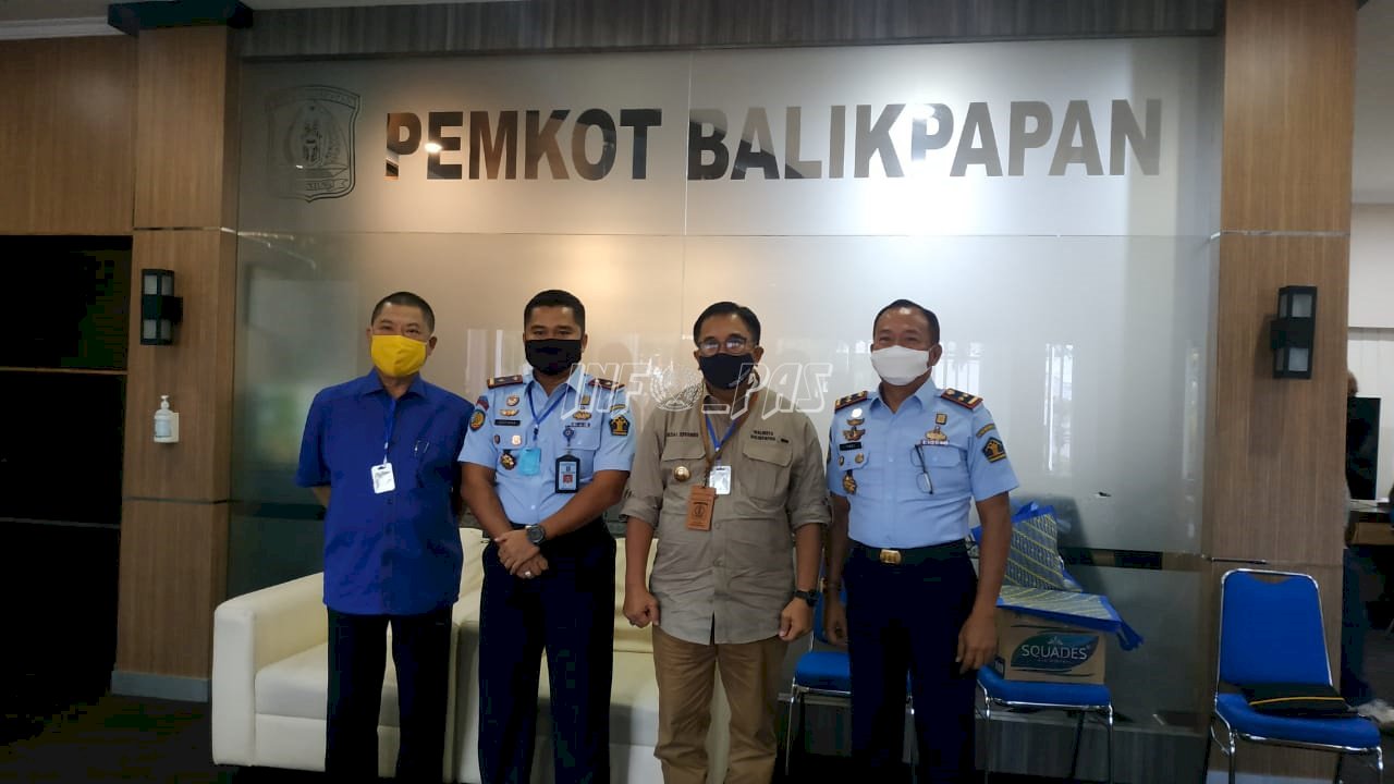 Rutan & Lapas Balikpapan Donasikan APD & Masker Untuk Tenaga Medis