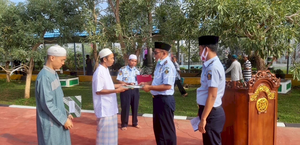 664 Narapidana LPN Karang Intan Terima RK Idulfitri 1441 H