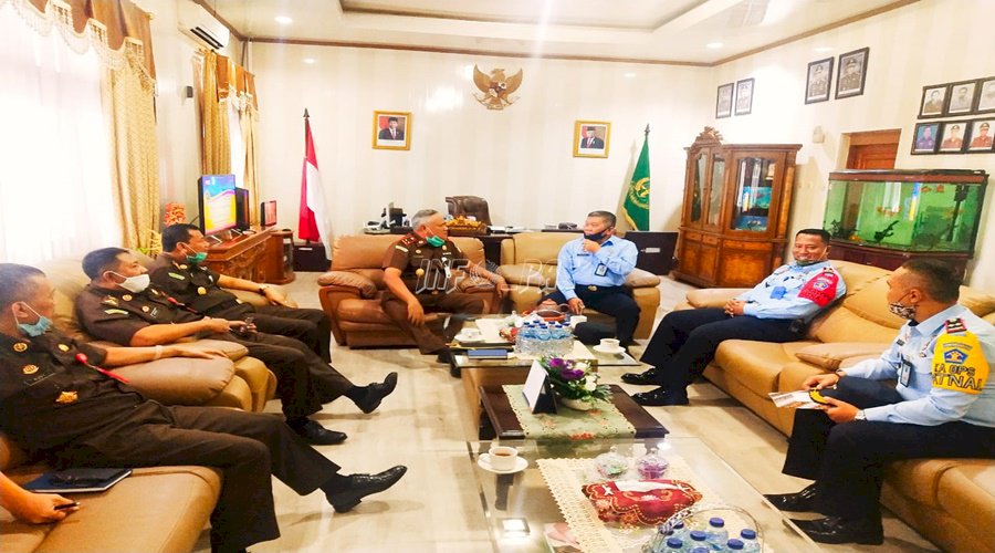 Kakanwil Maluku Bersama Kalapas & Karutan Ambon Sambangi Kejati & Sekda Maluku