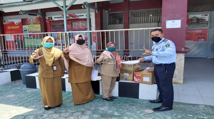 Perpustakaan Rutan Balikpapan Dapat Ratusan Bahan Bacaan