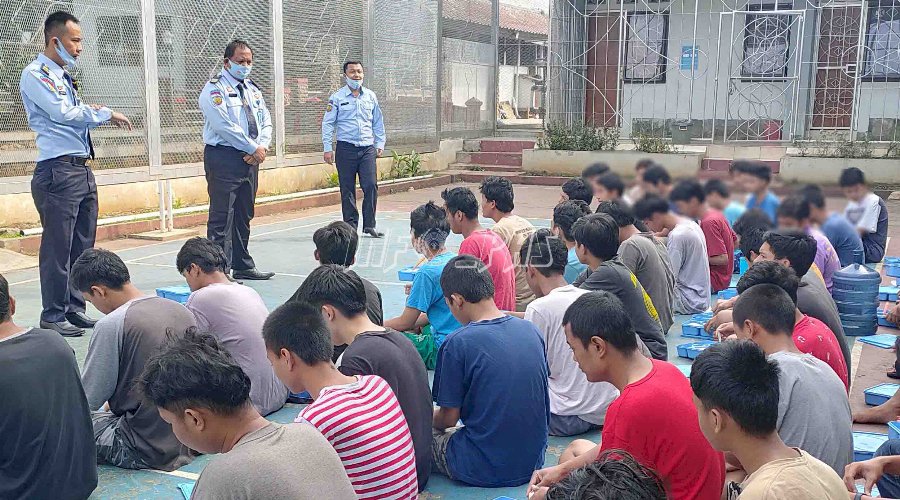 Anak LPKA Jakarta Makan Pagi Bersama Petugas