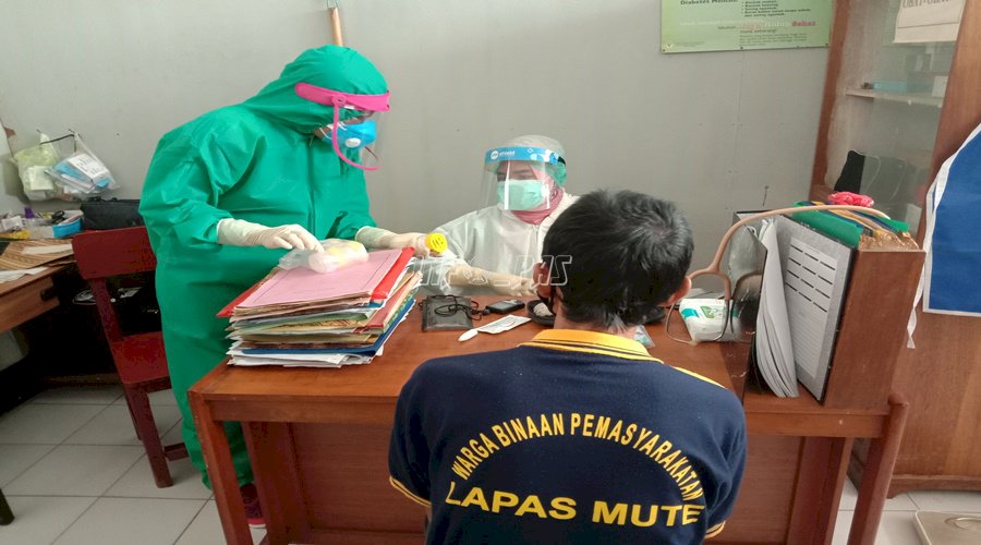 Alami Batuk, WBP Lapas Muara Teweh Langsung di-Rapid-Test  