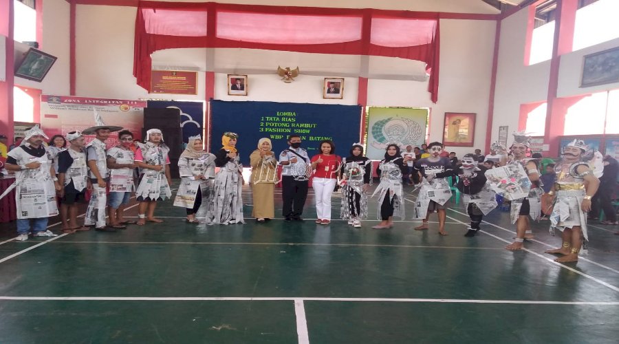 Intip Keseruan Lomba Fashion Show WBP Rutan Batang 