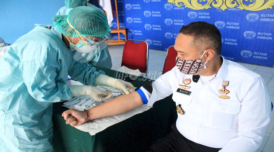 Cegah Penyebaran COVID-19, Petugas Rutan Ambon Jalani Rapid Test