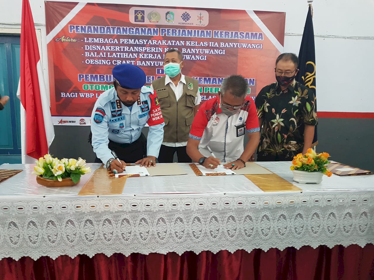 Ekspansi Hingga Jepang, Korea & USA, Lapas Banyuwangi Teken Perjanjian Kerjasama Dengan Disnakertranperin, BLK dan Oesing Craft
