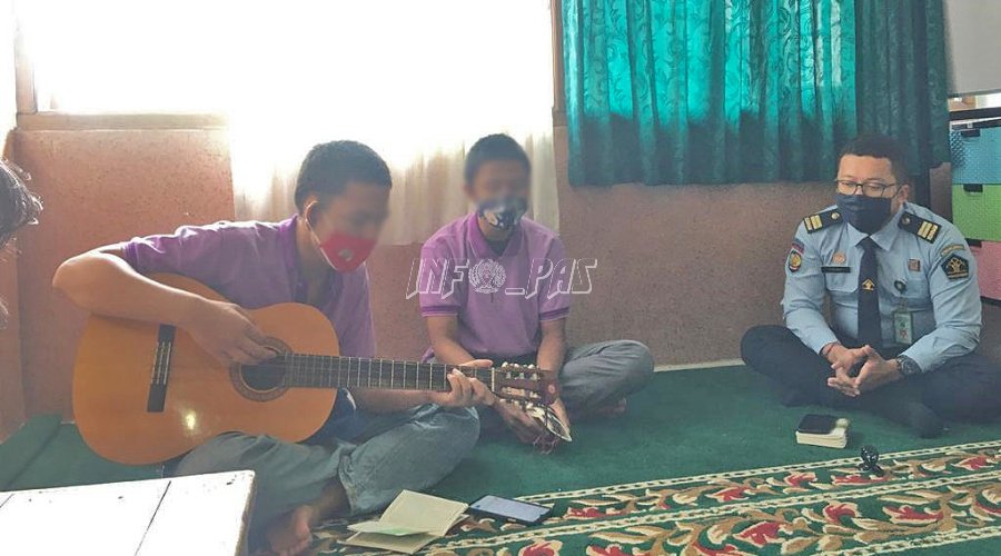  Pembinaan Kerohanian Kristen, Anak & Petugas LPKA Jakarta Saling Sharing