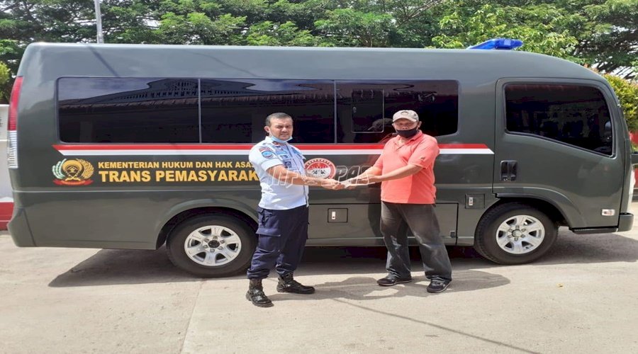 Rutan Banda Aceh Terima Minibus TransPas