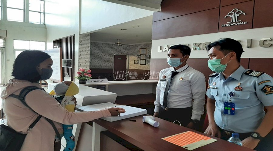 Walau Pandemi, Layanan Publik di Lapas Cipinang Tetap Layani Pengunjung