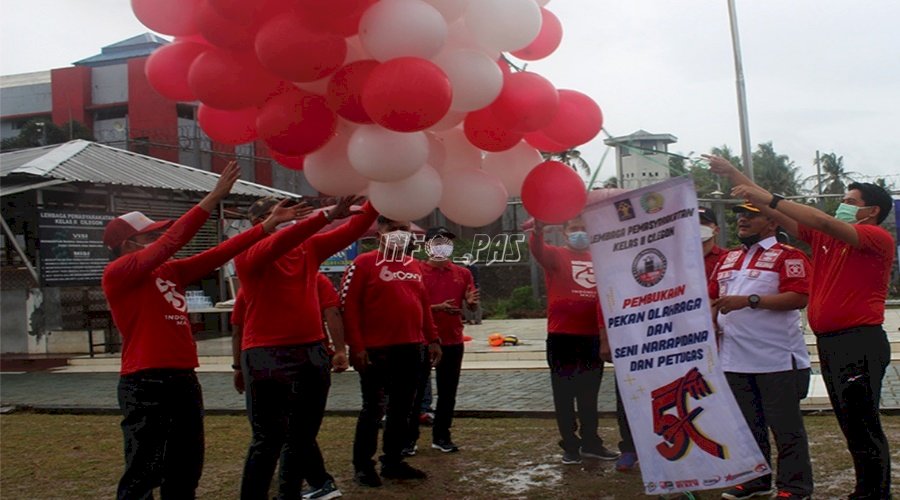 Di Bawah Rintik Hujan, Pembukaan Porsenap Lapas Cilegon Tetap Meriah