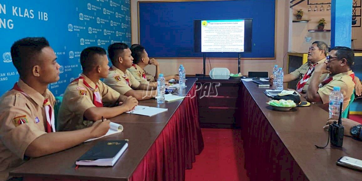 Jelang Peresmian, Kakak Pembina Gudep Rutan Batang Dibekali Pelatihan