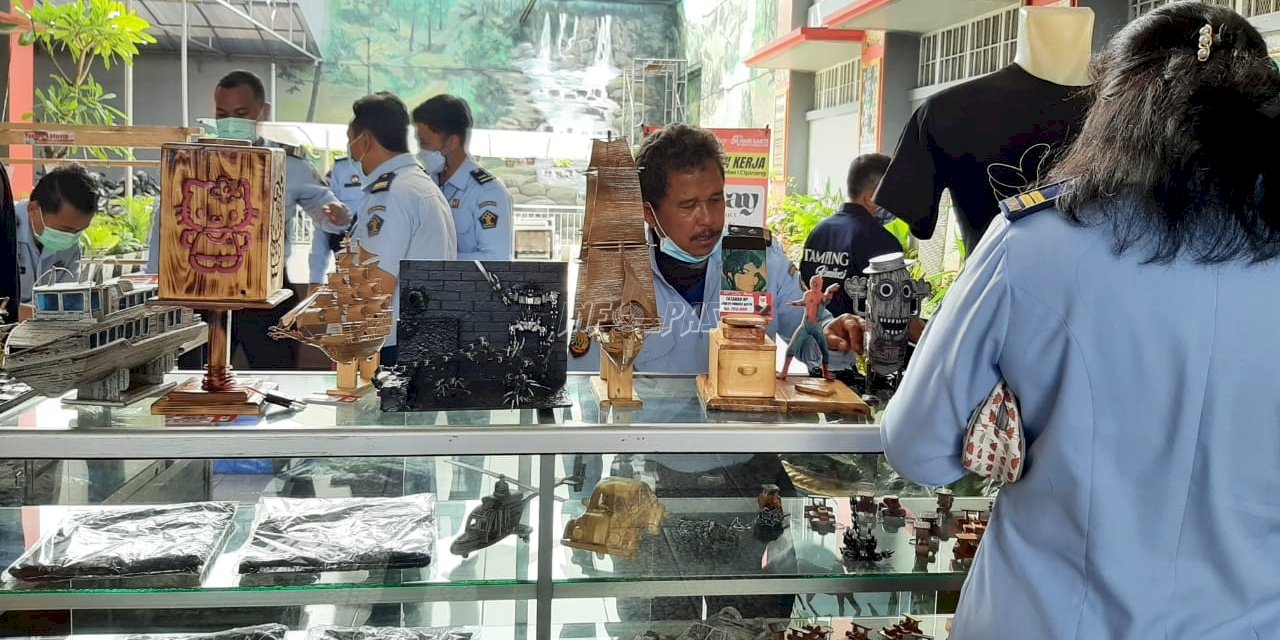 Lapas Cipinang Pamerkan Produk Unggulan Narapidana