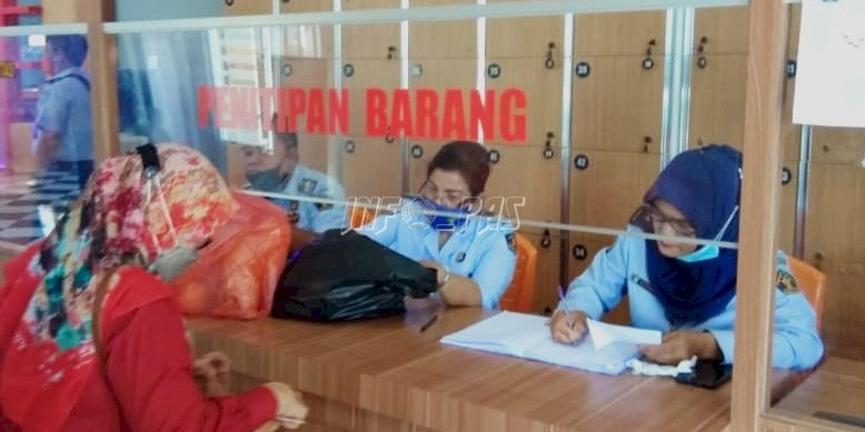 Lapas Padang Wujudkan Pelayanan Prima Lewat Penitipan Barang & Video Call