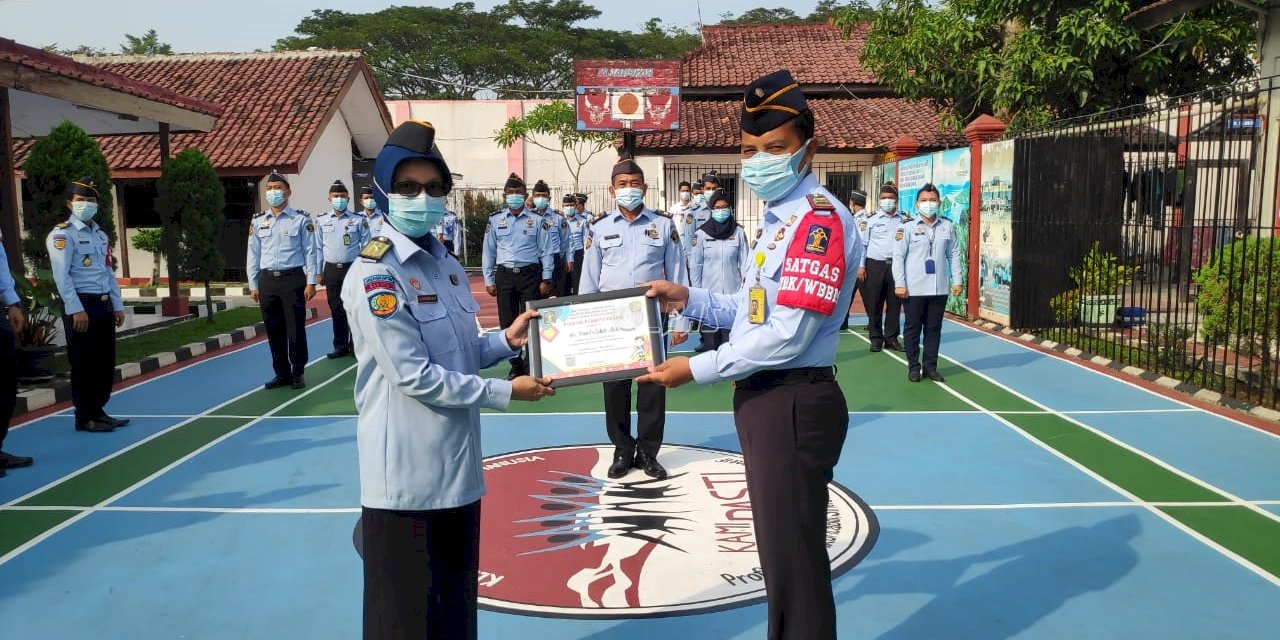 Petugas Lapas Rangkabsitung Raih Penghargaan & Kanaikan Pangkat 