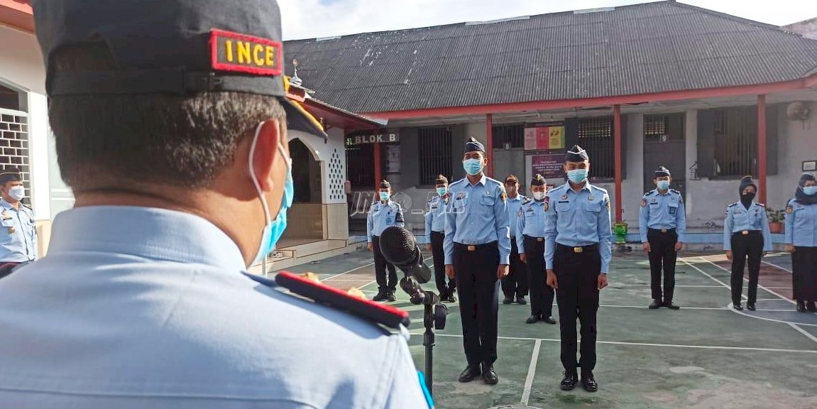 Petugas Pemasyarakatan Dianugerahi Penghargaan Pegawai Terbaik