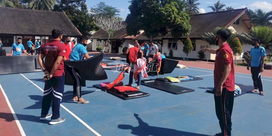 Manfaatkan Sinar Matahari, LPKA Loteng Lakukan Sterilisasi Perlengkapan Tidur Anak