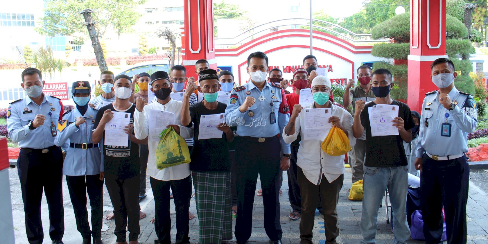 Lapas Jember Rumahkan Belasan Narapidana Jalani Asimilasi & CB