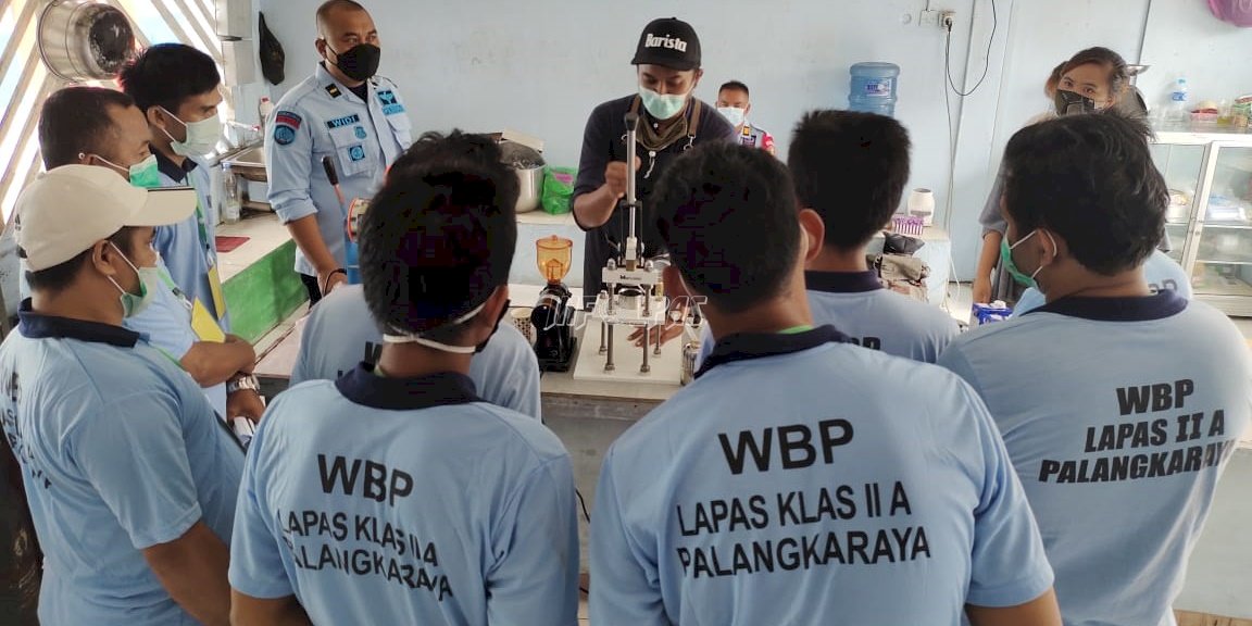 WBP Lapas Palangka Raya Dibekali Pelatihan Barista