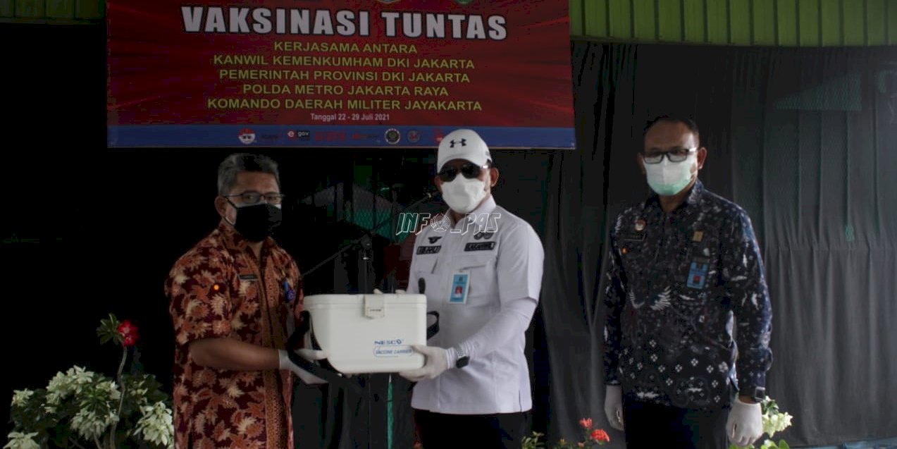 Kendalikan Penularan COVID-19, Kanwil Kemenkumham DKI Gelar Program Vaksin Tuntas