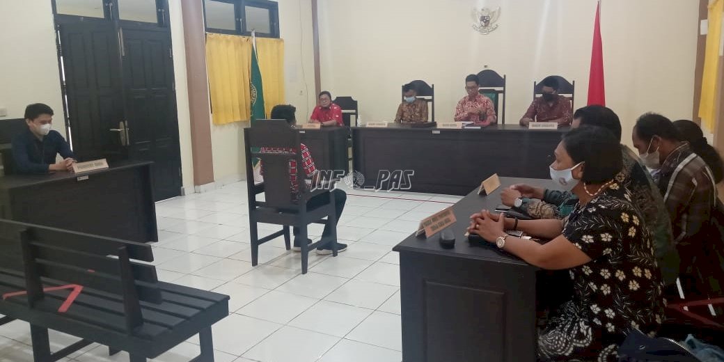 Kasubsi BKA Bapas Saumlaki Dampingi Sidang Kasus ABH