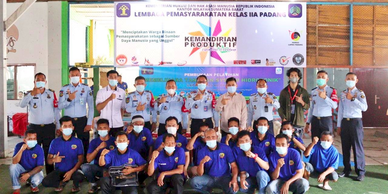 Gandeng BLK Padang, Lapas Padang Kembali Buka Pelatihan Budidaya Tanaman Hidroponik