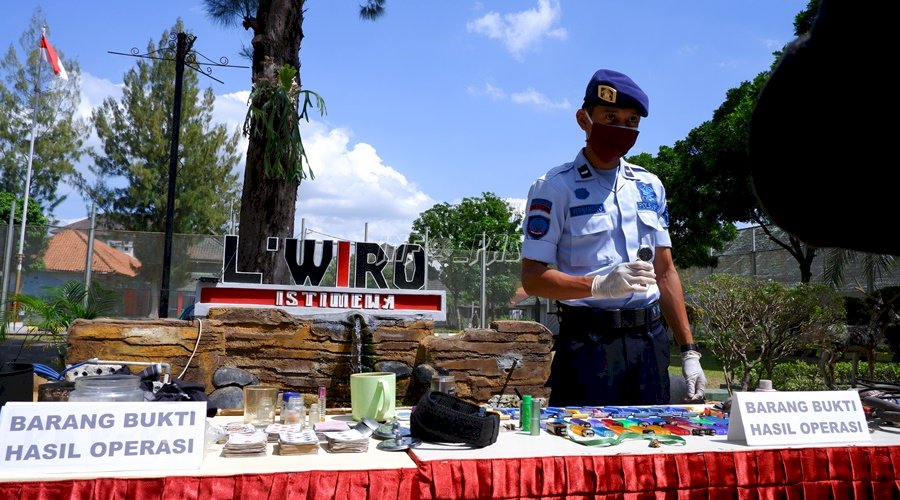 Menuju Lapas Bersinar, Lapas Yogyakarta Gelar Operasi Penggeledahan Gabungan