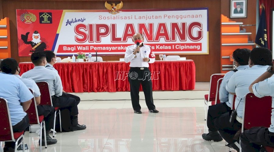 Kalapas Cipinang Kembali Sosialisasikan Aplikasi SIPLANANG kepada Wali Pemasyarakatan