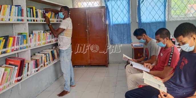 Tingkatkan Minat Baca WBP, Lapas Dobo Fungsikan Perpustakaan