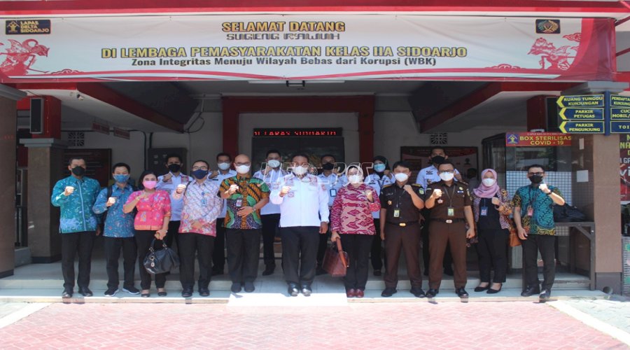 Pilot Project Implementasi SPPT-TI, Lapas Sidoarjo Kedatangan Tim Monev Kemenkopolhukam