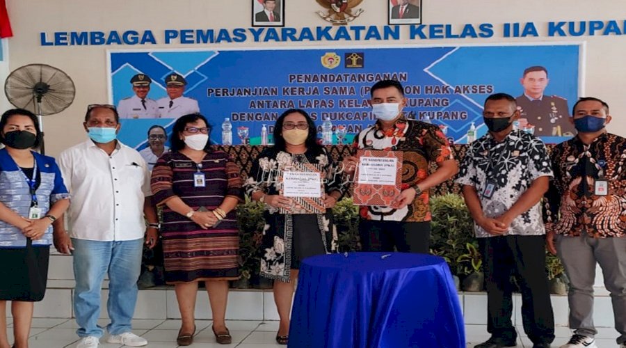  Lapas & Disdukcapil Kota Kupang Teken PKS Pelayanan Administrasi WBP