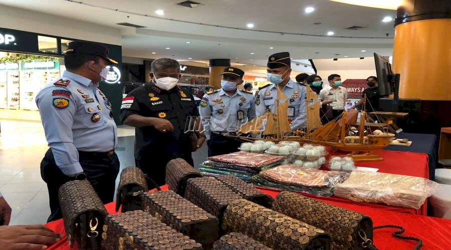 LPN Karang Intan Pamerkan Karya WBP di Pameran Duta Mall Banjarmasin