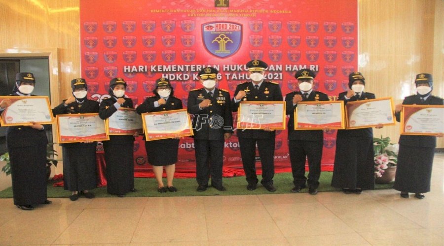 Gagalkan Penyelundupan Narkoba & Berprestasi Tangani COVID-19, Petugas Lapas Semarang Raih Penghargaan