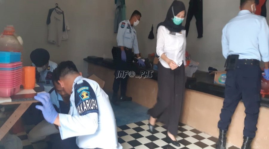 Cegah Gangguan Kamtib, Satops Patnal Rutan Ambon Geledah Blok WBP