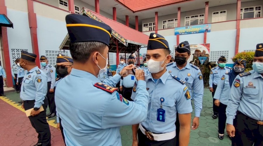 3 Petugasnya Naik Pangkat, Kalapas Palangka Raya Berikan Wejangan